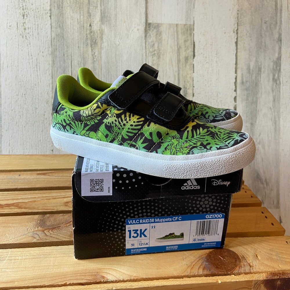 adidas Little Kids Size 13 Muppets Vulc Raid3r Skate Shoes Green/Black Hook/Loop